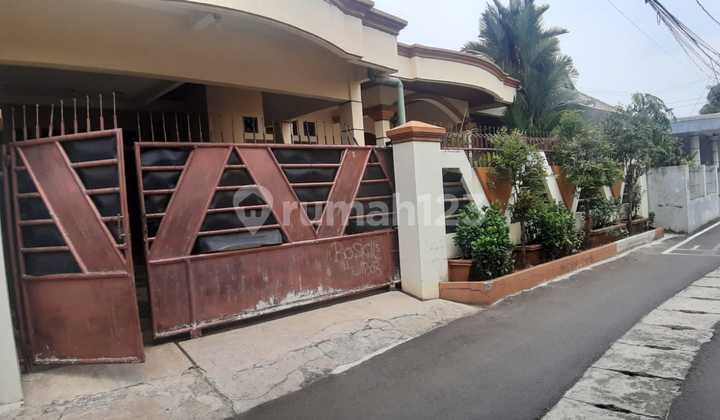 Dikontrakan Rumah Bagus Luas Siap Huni.luas 1,5 Lantai Akses Mobil Condet Jaktim 2