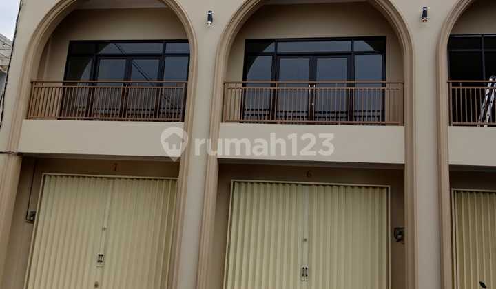 Disewakan Ruko Baru Bagus 2Lantai Akses Pinggir Jalan 2 Mbl Dekat Raya Condet