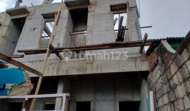 10 Unit Rumah Baru Bagus 2Lantai Akses Gg Motor Condet 40Mtr Dari Akses Mobil