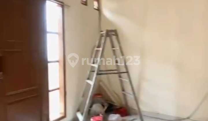 Turun Banting Harga, Rumah Bagus 2Lntai Akses Mobil Lokasi Condet 2