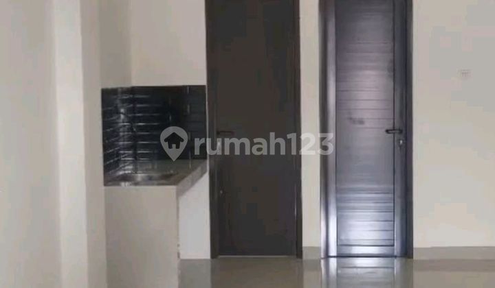 For Rent New Nice 2-Storey Shop House Roadside Access 2 Cars Near Raya Condet 2