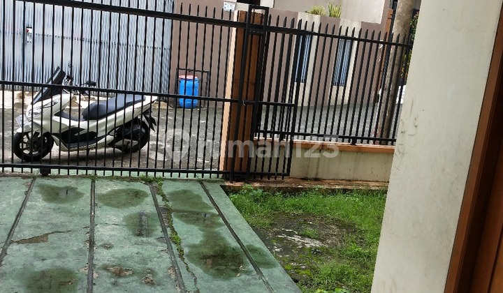 Jarang Ada, Rumah Bagus Kokoh Dlm Komplek Akses Mbil SHM Kalisari 2