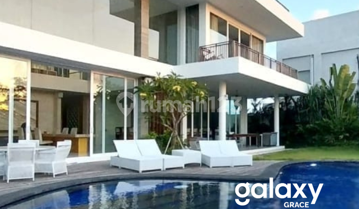 DIJUAL VILLA MEWAH FULLY FURNISHED DI TUMBAK BAYUH MENGWI BADUNG - BALI 