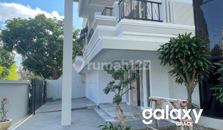 DIJUAL RUMAH MEWAH AMERICAN CLASSIC DI GATSU TENGAH DENPASAR - BALI  2
