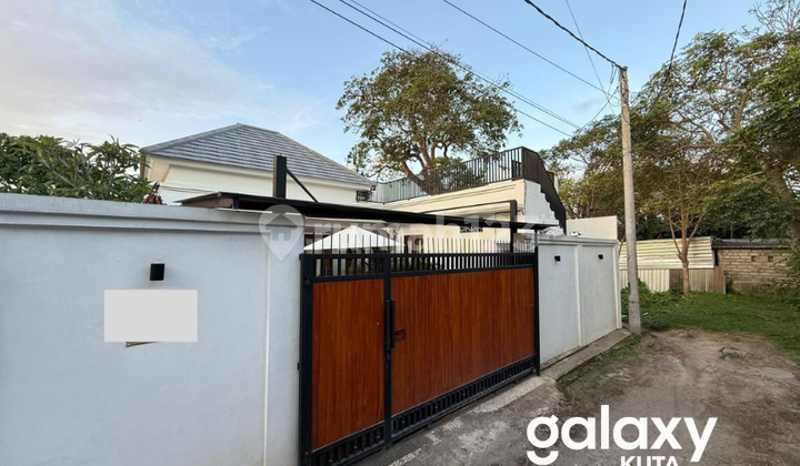 DIJUAL/DISEWAKAN VILLA FULLY FURNISH DI SRI PADANG KERTA SANUR DENPASAR - BALI 