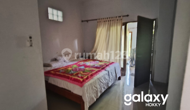 FOR SALE 3-STORY FULLY FURNISHED VILLA IN SADING MENGWI BADUNG - BALI