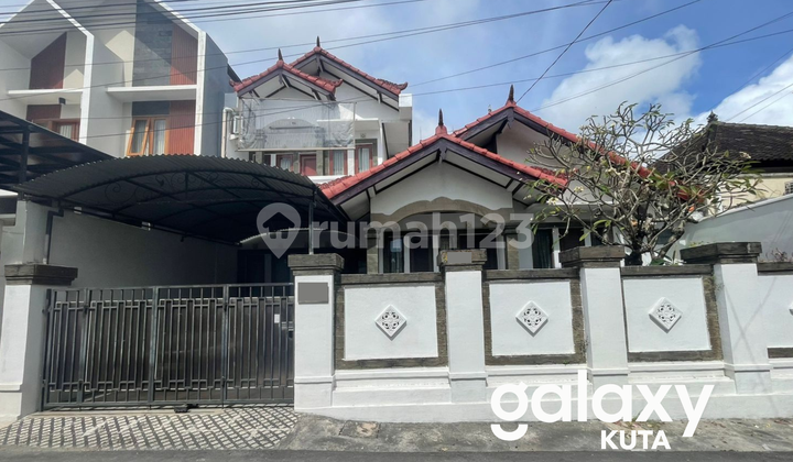 DIJUAL RUMAH MINIMALIS MODERN DI KORINUANSA TAMAN GRIYA JIMBARAN BADUNG - BALI DIJUAL RUMAH MINIMALIS MODERN DI KORINUANSA TAMAN GRIYA JIMBARAN BADUNG - BALI