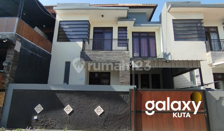 DIJUAL RUMAH 2 LANTAI DI ESTERLAND MANSION JIMBARAN BADUNG - BALI DIJUAL RUMAH 2 LANTAI DI ESTERLAND MANSION JIMBARAN BADUNG - BALI