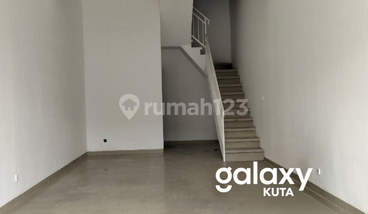 FOR RENT 2-STORY SHOPHOUSE IN TUKAD BARITO DENPASAR - BALI FOR RENT 2-STORY SHOPHOUSE IN TUKAD BARITO DENPASAR - BALI