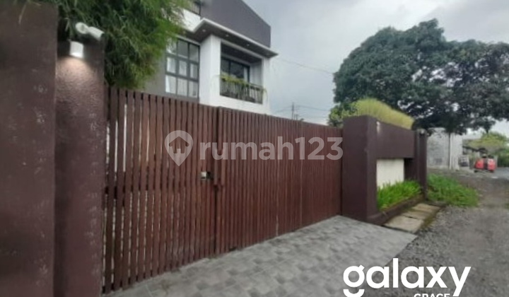 FOR RENT FULLY FURNISHED VILLA IN BITERA GIANYAR - BALI