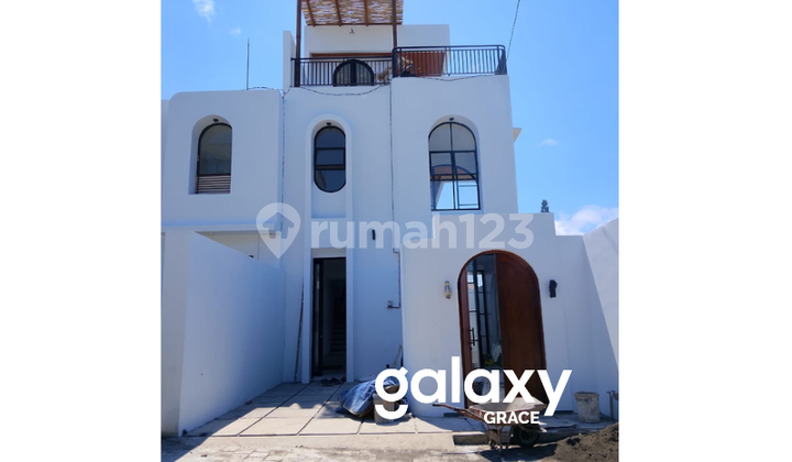 DIJUAL BRAND NEW VILLA DI INFINITY CORNER BENOA BADUNG - BALI 