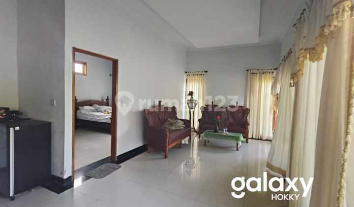 FOR SALE 3-STORY FULLY FURNISHED VILLA IN SADING MENGWI BADUNG - BALI