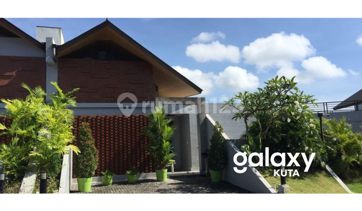 DIJUAL VILLA DANCING GARDEN SAWANGAN NUSA DUA BADUNG - BALI 