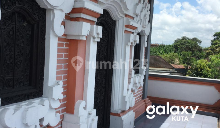 FOR SALE 3-STORY BALI STYLE HOUSE IN SEMPIDI, MENGWI, BADUNG - BALI 2