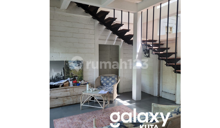 DISEWAKAN VILLA BAGUS FULL FURNISHED DI GOA GONG JIMBARAN BADUNG - BALI 