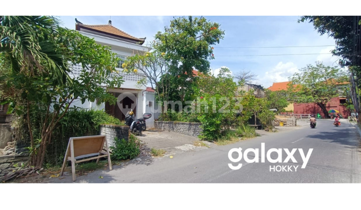 DIJUAL RUMAH MINIMALIS MODER DI KUTAT LESTARI SANUR DENPASAR - BALI 