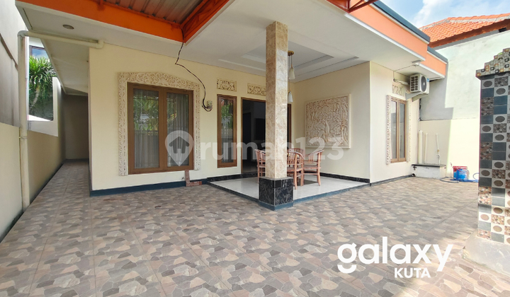 FOR RENT: BEAUTIFUL MINIMALIST HOUSE IN BLONGKEKER, JIMBARAN, BADUNG - BALI 2