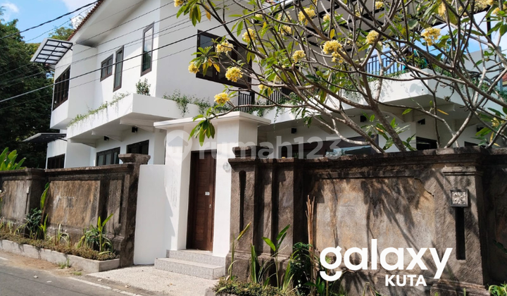 FOR SALE NICE VILLA IN JIMBARAN BADUNG - BALI