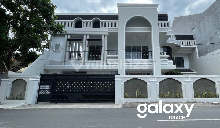 DIJUAL RUMAH MEWAH AMERICAN CLASSIC DI GATSU TENGAH DENPASAR - BALI 