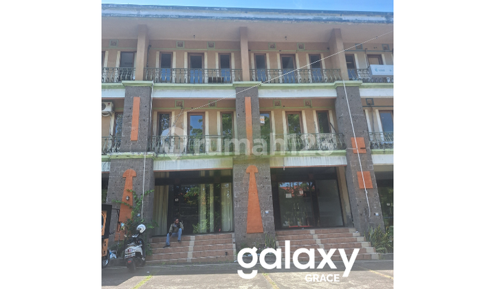 FOR RENT: STRATEGICALLY LOCATED SHOPHOUSE IN COK AGUNG TRESNA, DENPASAR - BALI 2