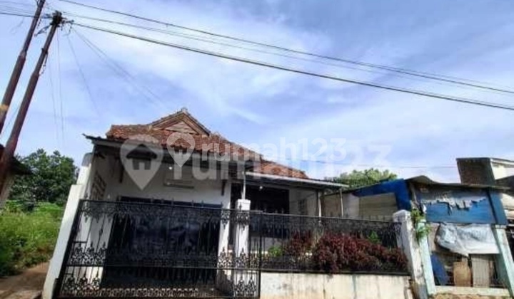 Ready-to-Occupy House in Cinunuk, Cibiru, Bandung