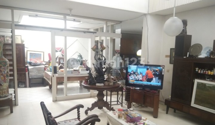 For Sale: Land Area Calculation, Main Road Cihampelas, Bandung City