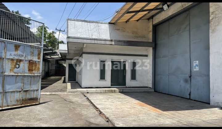 Good Warehouse Caringin, Bandung