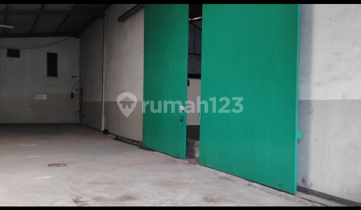 Good Warehouse Caringin, Bandung