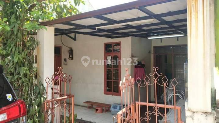 Rumah tinggal di Pharmindo Cimahi Selatan, Cimahi 1
