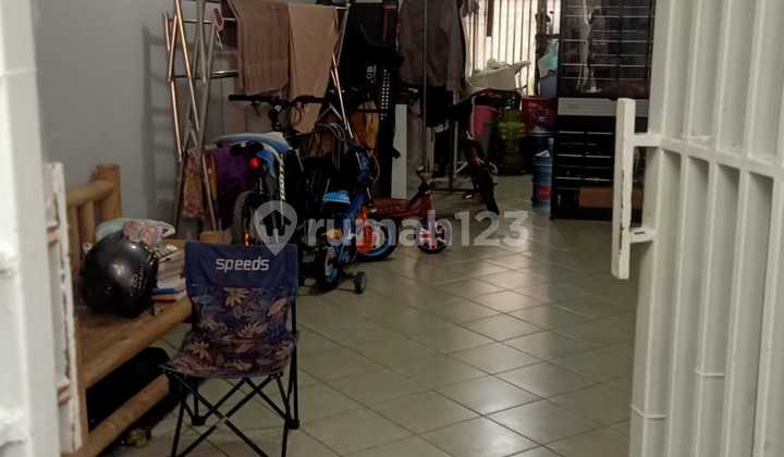 For Sale Ready-to-Occupy House in Cibolerang Bandung