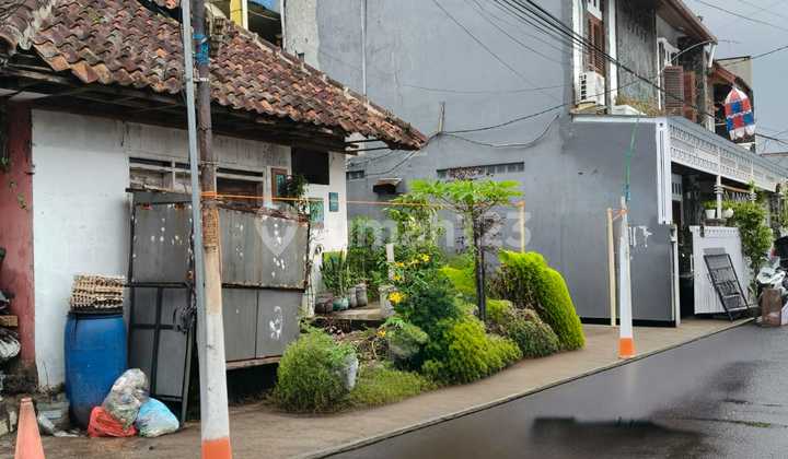 Dijual Rumah Hitung Tanah Sayap Lengkong Dijual Rumah Hitung Tanah Sayap Lengkong