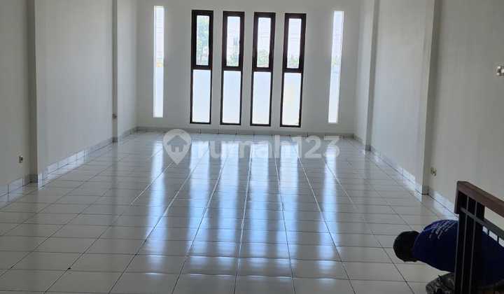 For Sale: Mainroad Mekar Wangi Bandung Commercial Building 2