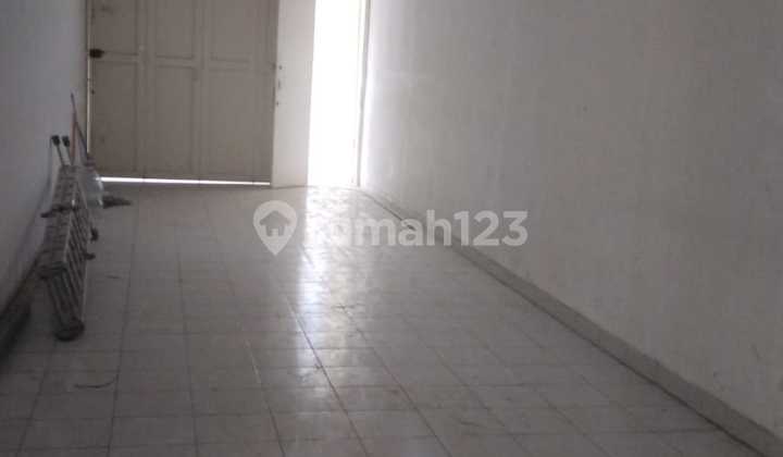 For Rent Semi-Furnished House Ready to Occupy Location in Dadali Bandung