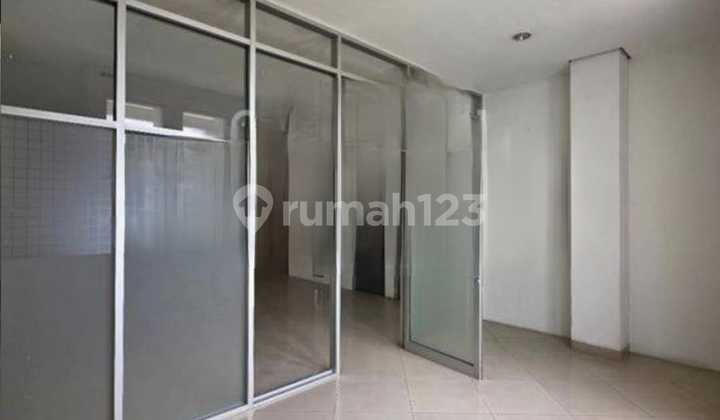 Disewkan Ruko 3 Lantai Ex Bank Siap Pakai Lokasi di Jalan Soekarno Hatta Bandung Disewkan Ruko 3 Lantai Ex Bank Siap Pakai Lokasi di Jalan Soekarno Hatta Bandung