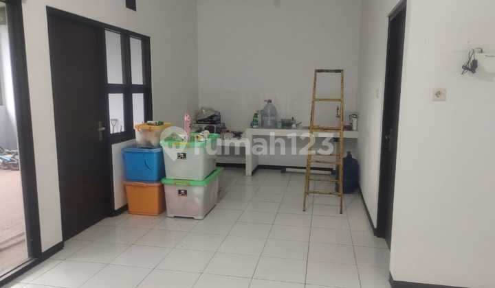 Dijual Rumah Siap Huni Nyaman Terawat Lokasi Strategis di Taman Kopo Katapang Bandung 2