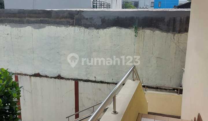 Dijual Rumah Ruang Usaha Ex Kantor Siap Pakai Lokasi di Mainroad Soekarno Hatta Bandung 2