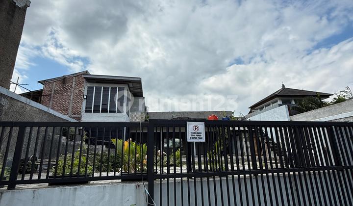 Disewakan Tempat Usaha Siap Pakai Nyaman Lokasi di Mainroad Cigadung Bandung