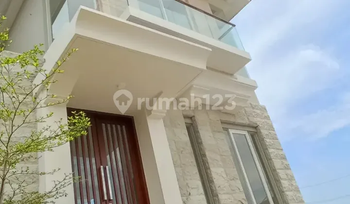 Lokasi Strategis, Rumah Mewah Shm, Dekat Pintu Tol Ciperna 2
