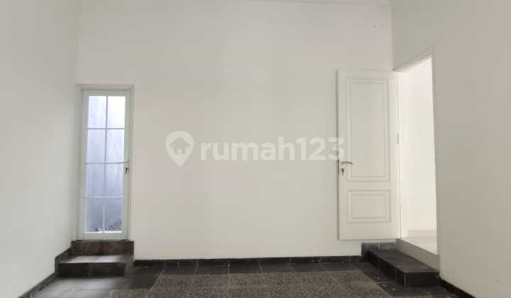 Rumah Mewah Modern Di Meruya, Kembangan - Dekat Kampus & Tol 2