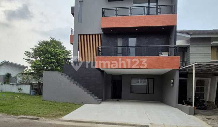 Brand New! Rumah Hook Mewah Private Lift Di Alam Sutera , Rp 8.9 M Nego!