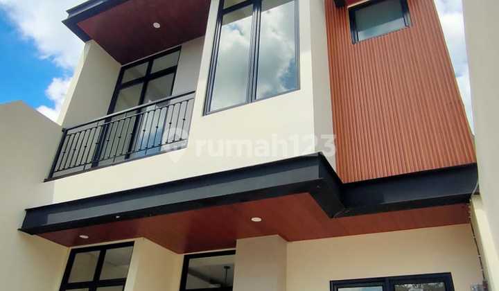 Urgent Sale! Rumah Baru 2 Lantai Kencana Loka Bsd – Fasilitas Lengkap, Legalitas Shm, Harga Nego