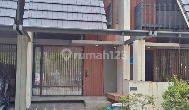 Tiny House, Fully Furnished, Still Has Remaining Land to Grow in Alam Sutera.