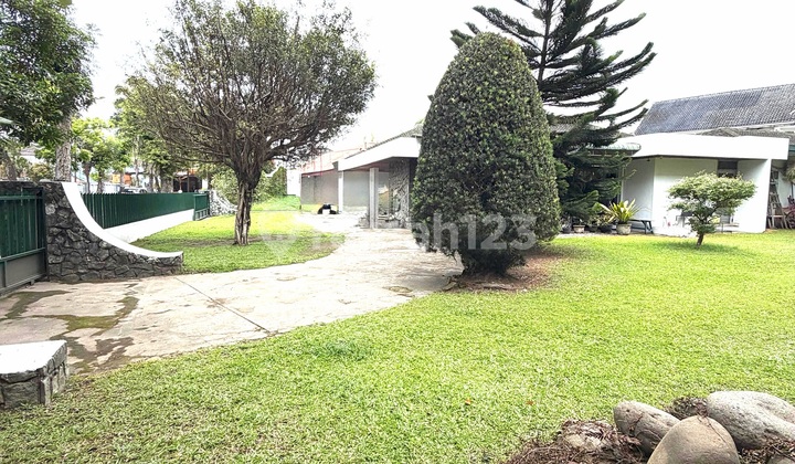 Dijual Rumah Luas Kawasan Elite yang Sangat Berpotensi 2