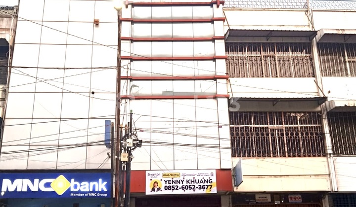 Ruko Bisnis Tepat di Jalan Asia Pilihan Tepat Berinvestasi 1