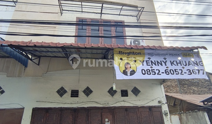 For Sale: 1 Unit of Commercial Shop House by Gaharu Street, East Medan 2
