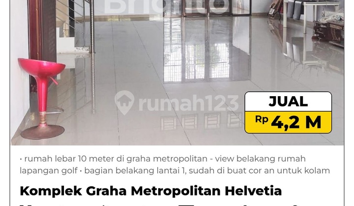 Rumah Lebar 10 Meter Di Graha Metropolitan - View Belakang Rumah Lapangan Golf