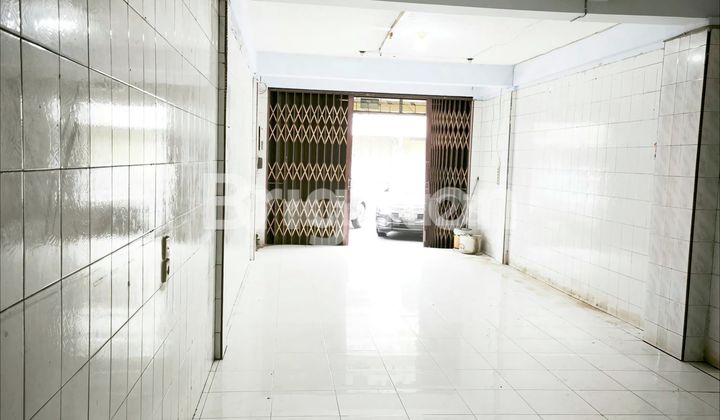 Ruko Bisnis Ternama di Jalan Thamrin Medan  1
