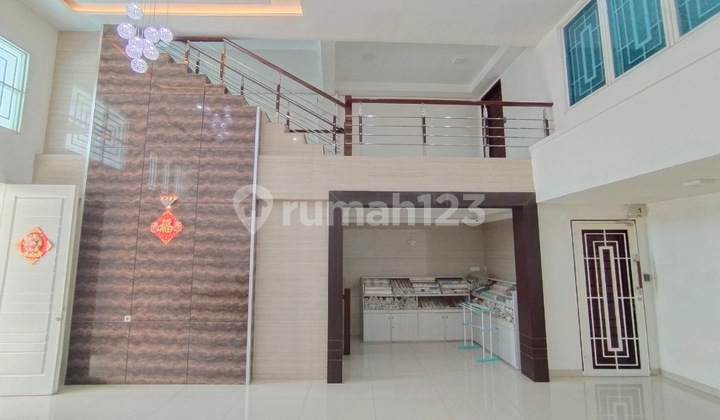 Kesempatan Emas Miliki Hunian di Inti Kota Siap Huni Full Furnish 2