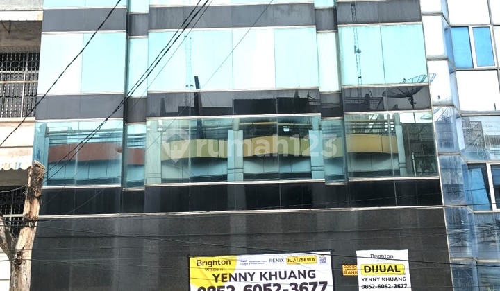 Disewakan Ruko Bisnis Gandeng jalan Asia Dekat Bank BCA Disewakan Ruko Bisnis Gandeng jalan Asia Dekat Bank BCA