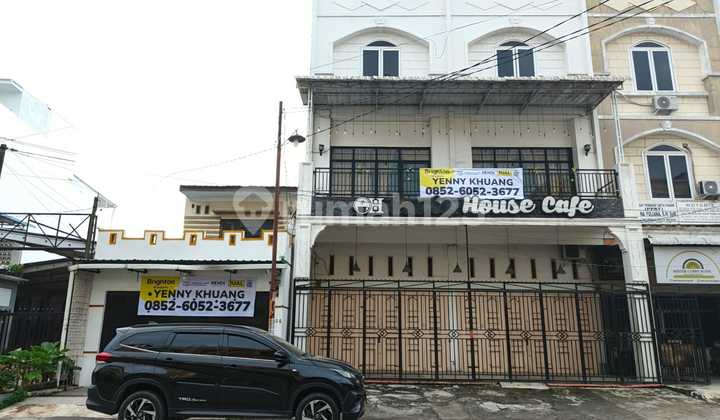 For Quick Sale: Former Cafe Twin Shophouse in a Very Strategic Area, Definitely Busy 2